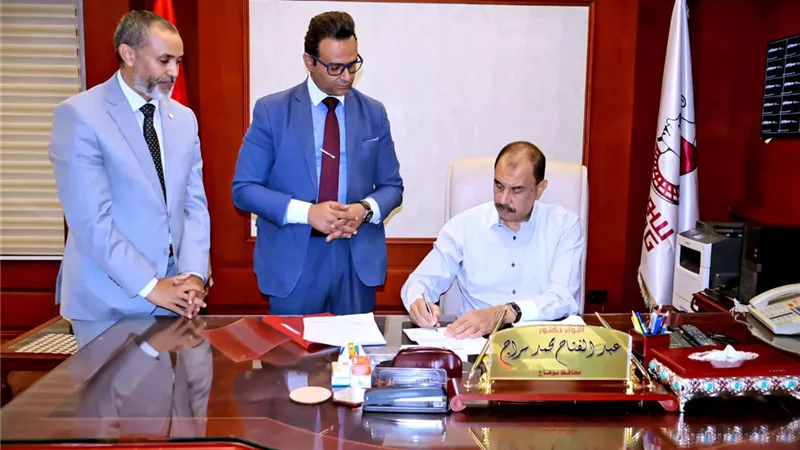 محافظ سوهاج يعتمد تنسيق المدارس الثانوية الفنية للتمريض بنات