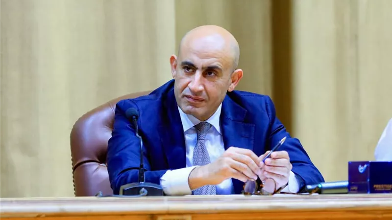 محمد عبد اللطيف: التعليم مسؤولية وطنية.. ولا فصول فوق ال 50 طالبا بعد اليوم ومستمرون فى التغيير