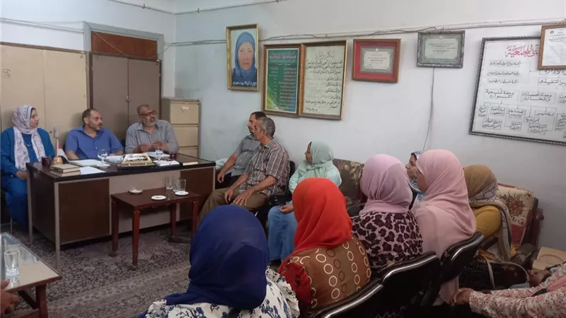 ندوات توعوية لتسليط الضوء على مكافحة العنف والتحرش في بيئة العمل بأسيوط 