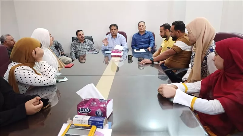 مديرية العمل بأسيوط تنظم ندوة للمفاوضة الجماعية لمناقشة قانون العمل الجديد 