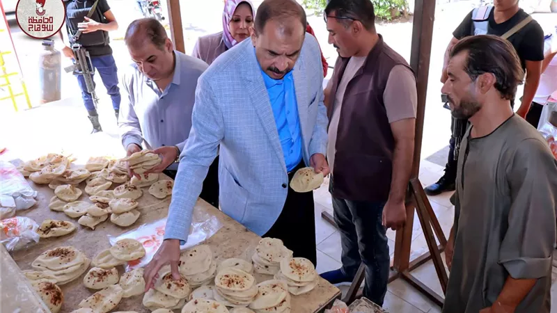 محافظ سوهاج يتفقد مستوى الخدمات المقدمة للمواطنين بحي الكوثر وأخميم