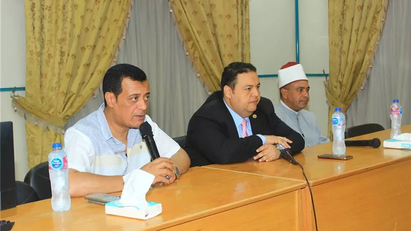 خطة شاملة لتعزيز الوعي الصحي بالمدارس والمعاهد الأزهرية بسوهاج