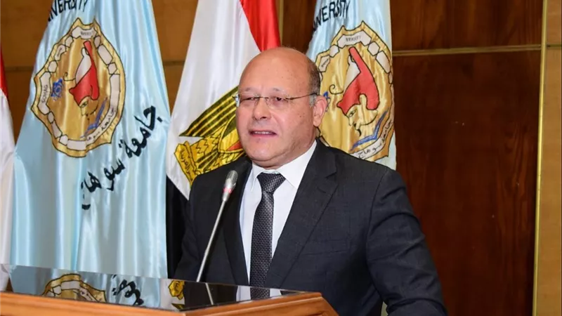 رئيس جامعة سوهاج: ندعم تطوير كليات التمريض لمواكبة احتياجات سوق العمل الصحي