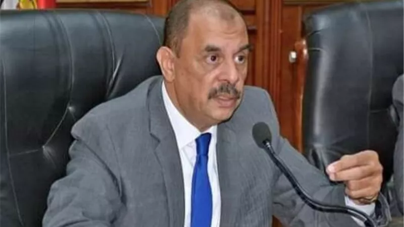محافظ سوهاج يعلن إتاحة التصديق القنصلي على المستندات بمكاتب البريد