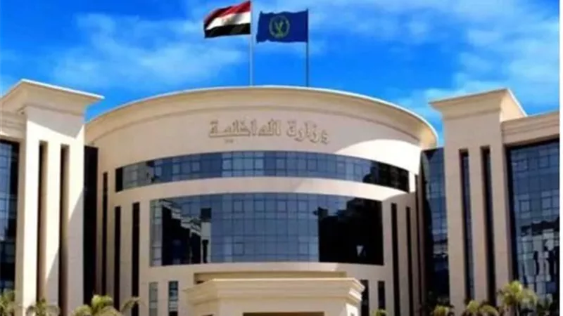 خلافات عائلية سابقة وراء فيديو مفبرك لشراء الأصوات في ساقلتة بسوهاج