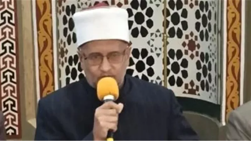 وكيل أوقاف سوهاج يهنئ الإخوة المسيحيين بعيد الميلاد المجيد
