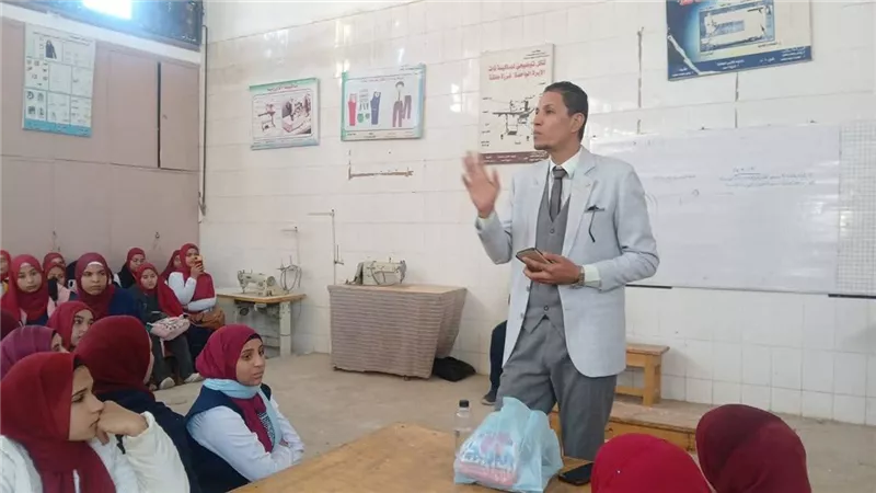 ثقافة سوهاج تنظم برامج ثقافية وفنية تعزز قيم المواطنة 