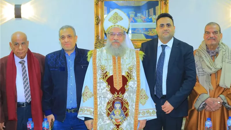 النائب مصطفى مزيرق يقدم التهنئة لأقباط المراغة بمناسبة عيد الميلاد المجيد