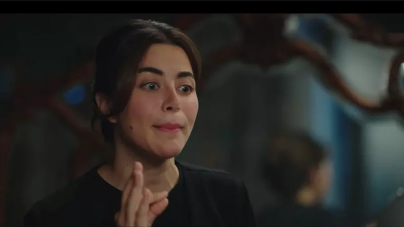 صاروخ الدراما يارا السكري تشعل أحداث الحلقة الثامنة من «على كلاي» وتضع العوضي وعصام السقا على صفيح ساخن