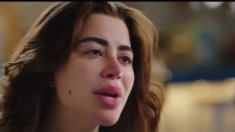 صاروخ الدراما يارا السكري تقلب موازين «على كلاي».. حادث سير مروع لـ«روح» يشعل أحداث الحلقة 20