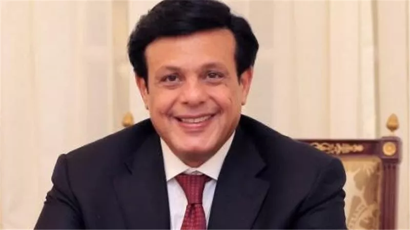 كارت أحمر من الدكتور محمد حمودة لمنتحلى صفة المحامى الدولى