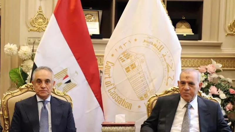 وزير العدل يهنئ مجلس القضاء الأعلى بتشكيله الجديد ويشهد توقيع بروتوكول لتطوير منظومة العدالة 