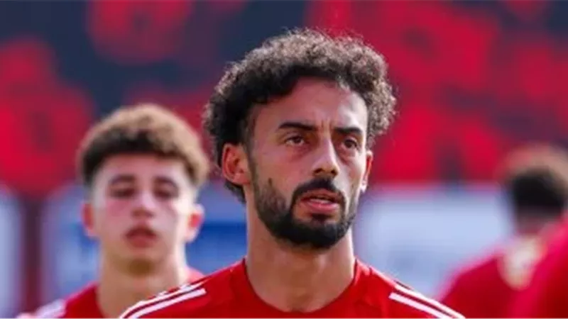 أحمد عبد القادر ينتهي من تصوير برومو تقديمه في بيراميدز