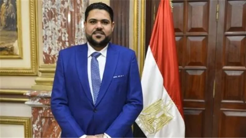 قيادي بالجبهة الوطنية: توجيهات الرئيس السيسي لتطوير منظومة العدالة تعكس رؤية متكاملة لبناء الجمهورية الجديدة