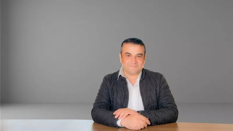 محمد زاهر يكتب:  محمد الشرنوبي يغني بلسان المرأة.. «زي الغجر» تكسر القاعدة وتكسب الجمهور
