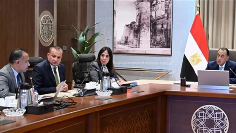 رئيس الوزراء يتابع موقف عدد من الموضوعات وملفات العمل الخاصة بالهيئة العامة للتنمية السياحية