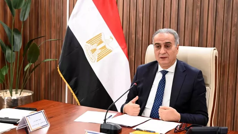 حماية المستهلك بمحافظة الغربية يضبط ورشة غير مُرخصة لتصنيع المنظفات المنزلية من مواد وخامات  مجهولة المصدر وغير مطابقة للاشتراطات والمواصفات الفنية