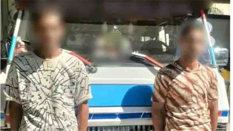 ضبط سائق ميكروباص ومساعده بسوهاج بعد فيديو اعتداء على سيدة ووالدها وتغيير خط السير