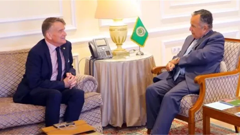 نبيل فهمي يدعو الدول المانحة لسد الفجوة التمويلية لـ«الأونروا»