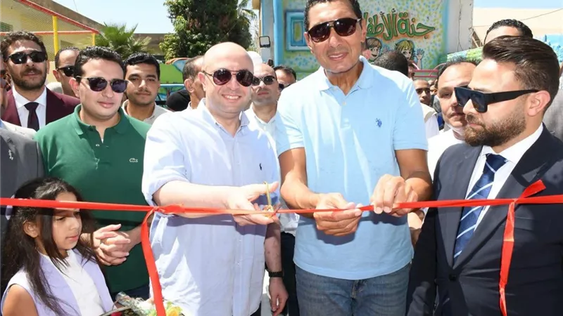 جوهر نييل ومحافظ الفيوم يفتتحان حمام السباحة بنادي المحافظة