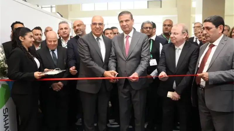 وزير الزراعة يفتتح معرض صحاري الدولي في نسخته الـ38 بحضور وزير الموارد المائية والري