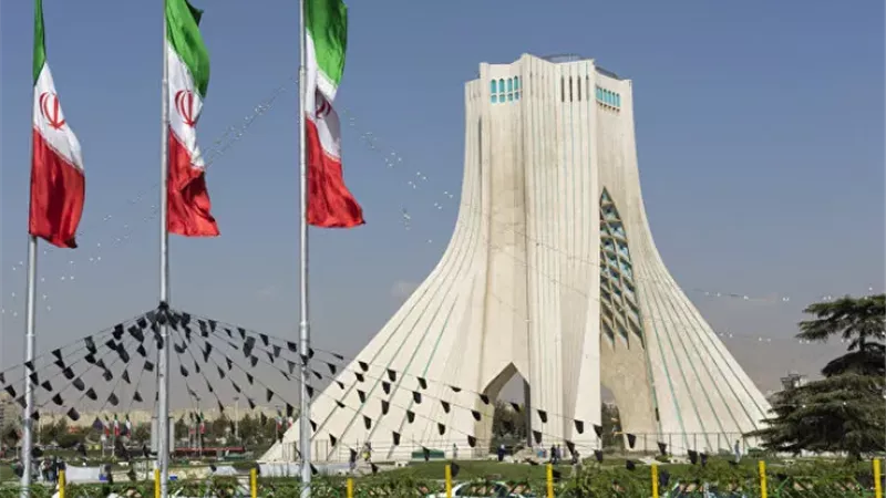 إيران: الولايات المتحدة قد تشن هجومًا جديدًا.. وطهران مستعدة للمواجهة