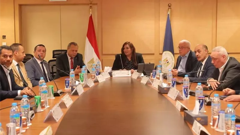 وزارة السياحة تُعلن نتيجة القرعة الإلكترونية العلنية للحج السياحي للموسم المقبل