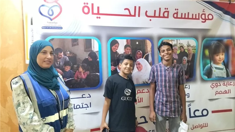 على هامش الاحتفال بنصر أكتوبر... مؤسسة قلب الحياة تدشن حملة مساعدات إنسانية في قرى الفشن ببني سويف