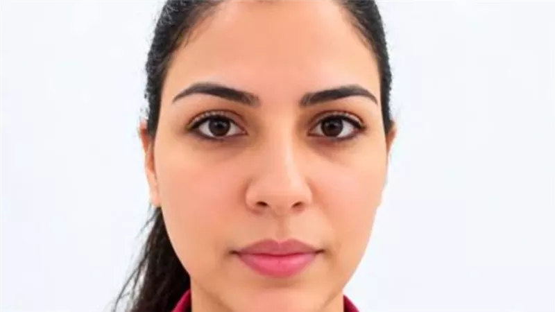 أسرة مضيفة الطيران عزة رمزي تستعد لاستقبال جثمانها بعد وفاتها في حادث الرياض