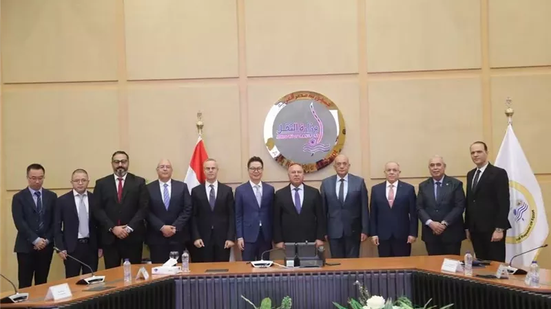 الفريق كامل الوزير 